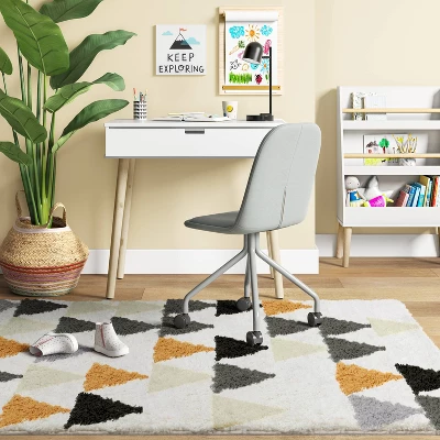 5'x7' Triangles Shag Kids' Rug Black/Cream - Pillowfort™ 1 5'x7' Triangles Shag Kids' Rug Black/Cream - Pillowfort™