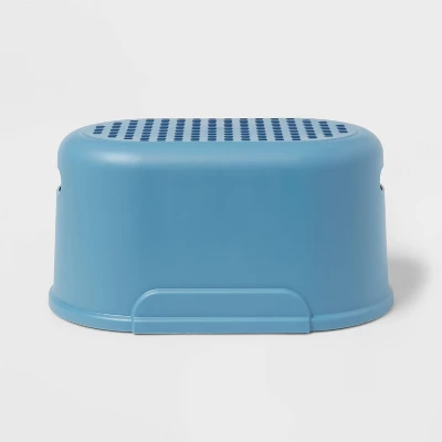 Kids' Single Step Stool - Pillowfort™ 3 Kids' Single Step Stool - Pillowfort™ - Image 3