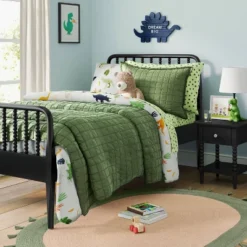 Twin Turned Wood Traditional Spindle Kids' Bed - Pillowfort™