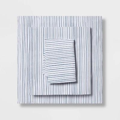 Dinosaur Kids' Bedding Set With Sheets - Pillowfort™ 4 Dinosaur Kids' Bedding Set With Sheets - Pillowfort™ - Image 4