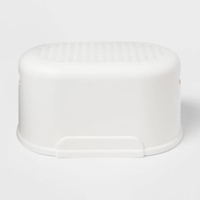 Kids' Single Step Stool - Pillowfort™ 6 Kids' Single Step Stool - Pillowfort™ - Image 6