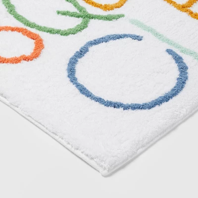 Squeaky Clean Kids' Bath Rug - Pillowfort™ 2 Squeaky Clean Kids' Bath Rug - Pillowfort™ - Image 2