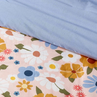 Vintage Floral Print Kids' Comforter Set - Pillowfort™ 1 Vintage Floral Print Kids' Comforter Set - Pillowfort™