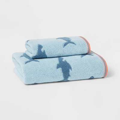 Kids' Bath Towel With SILVADUR™ Antimicrobial Technology - Pillowfort™ 3 Kids' Bath Towel With SILVADUR™ Antimicrobial Technology - Pillowfort™ - Image 3