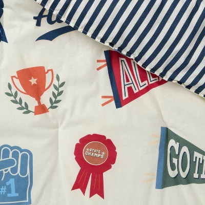 Toddler All Star Sports Kids' Comforter - Pillowfort™ 2 Toddler All Star Sports Kids' Comforter - Pillowfort™ - Image 2