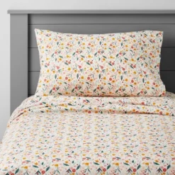 In The Garden Cotton Kids' Sheet Set - Pillowfort™ 7 In The Garden Cotton Kids' Sheet Set - Pillowfort™ -Baby House GUEST 6050ac4d 34de 4c22 ba63 c5bf3449eb9a
