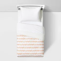 Rainbow Scallop Cotton Kids' Comforter Set - Pillowfort™ 8 Rainbow Scallop Cotton Kids' Comforter Set - Pillowfort™ -Baby House GUEST 721aece9 a7e5 4d8c 9a17 e95737440947 1