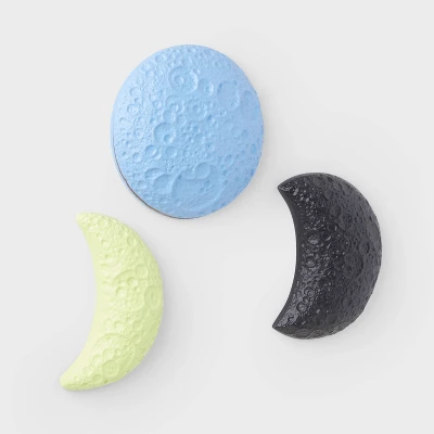 3pc Resin Moon Kids' Wall Decor Set - Pillowfort™ 2 3pc Resin Moon Kids' Wall Decor Set - Pillowfort™ - Image 2