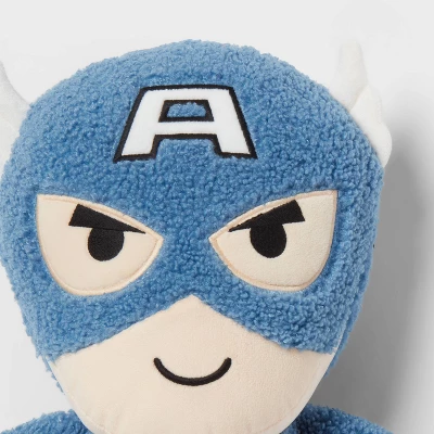 Marvel Captain America Kids' Pillow Buddy - The Marvel Collection By Pillowfort™ 2 Marvel Captain America Kids' Pillow Buddy - The Marvel Collection By Pillowfort™ - Image 2