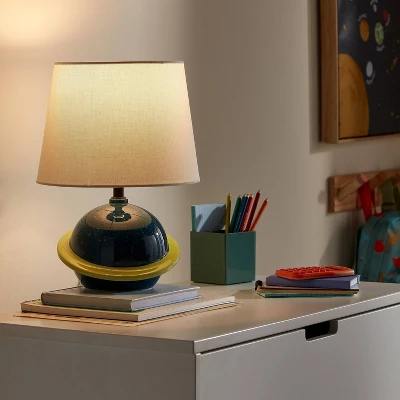 Planet Kids' Table Lamp - Pillowfort™ 2 Planet Kids' Table Lamp - Pillowfort™ - Image 2