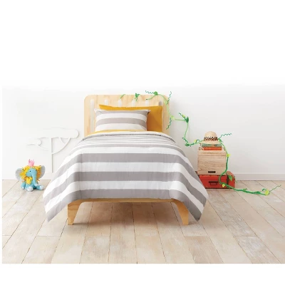 Rugby Striped Kids' Comforter Set - Pillowfort™ 6 Rugby Striped Kids' Comforter Set - Pillowfort™ - Image 6