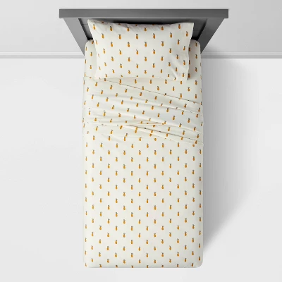 Pineapple Cotton Kids' Sheet Set - Pillowfort™ 2 Pineapple Cotton Kids' Sheet Set - Pillowfort™ - Image 2