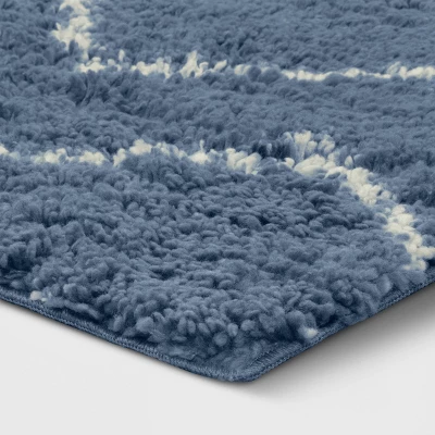 Chevron Area Kids' Rug - Pillowfort™ 2 Chevron Area Kids' Rug - Pillowfort™ - Image 2