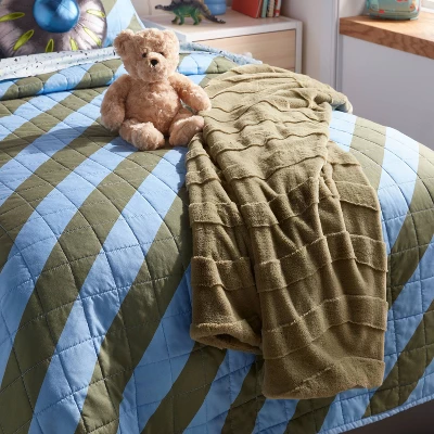 Green Wave Kids' Plush Throw Blanket - Pillowfort™ 1 Green Wave Kids' Plush Throw Blanket - Pillowfort™