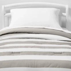 Toddler Rugby Striped Cotton Kids' Comforter - Pillowfort™ 7 Toddler Rugby Striped Cotton Kids' Comforter - Pillowfort™ -Baby House GUEST dfd37474 3199 4e89 bf8f 0a344386789b