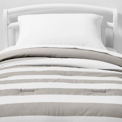 Toddler Rugby Striped Cotton Kids' Comforter - Pillowfort™ 3 Toddler Rugby Striped Cotton Kids' Comforter - Pillowfort™ - Image 3
