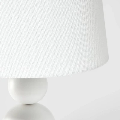 Modern Ball Kids' Table Lamp - Pillowfort™ 3 Modern Ball Kids' Table Lamp - Pillowfort™ - Image 3