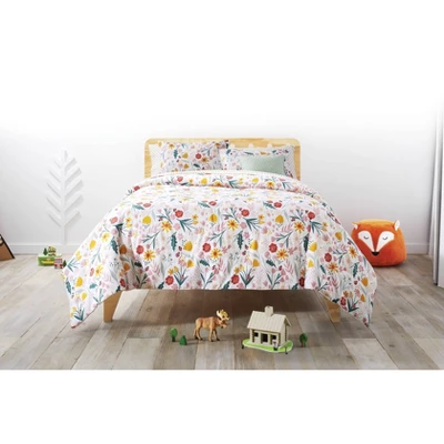 Floral Garden Cotton Kids' Comforter Set - Pillowfort™ 4 Floral Garden Cotton Kids' Comforter Set - Pillowfort™ - Image 4