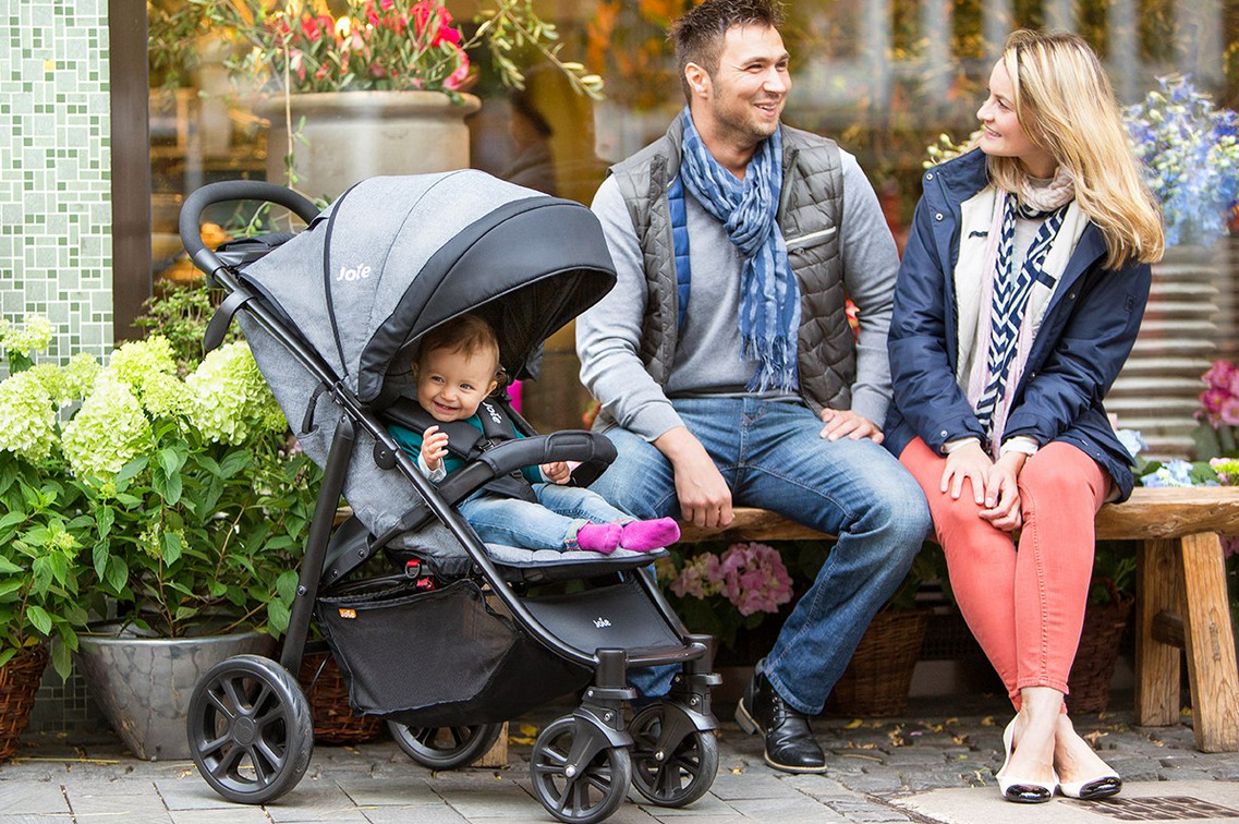 Baby House -Baby House co nen mua xe day cho be hay khong nen mua tu khi 1